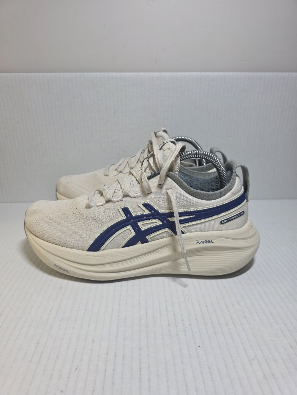 Asics Gel Nimbus 27 Running Shoes Sneaker Women's Size 9 White Blue 1012B812